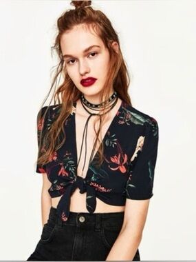 Zara Navy Floral Tie-Front Crop Top